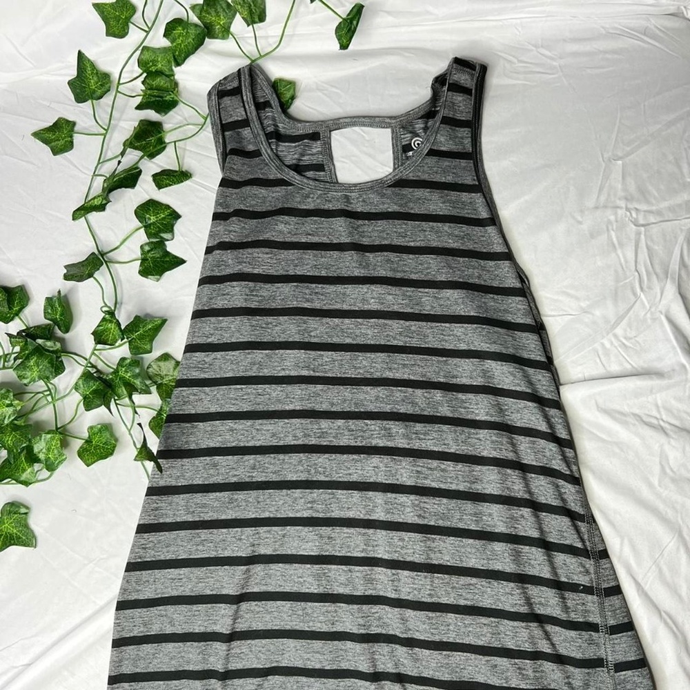 striped gym tank top